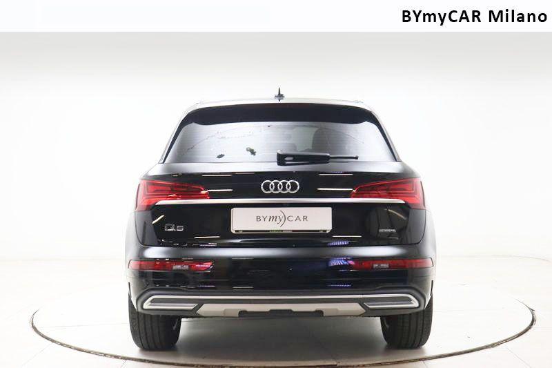 Audi Q5 40 2.0 TDI mHEV Business Advanced Quattro S tronic