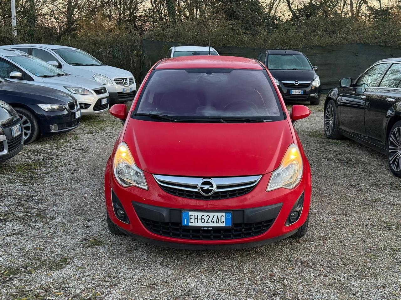 Opel Corsa 1.2 5 porte Cosmo