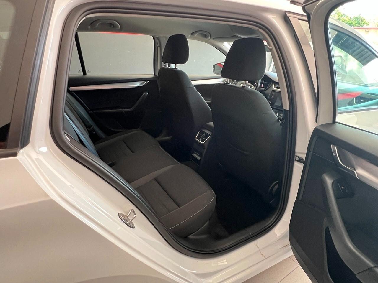 Skoda Octavia 1.6 TDI SCR 115 CV Wagon Ambition