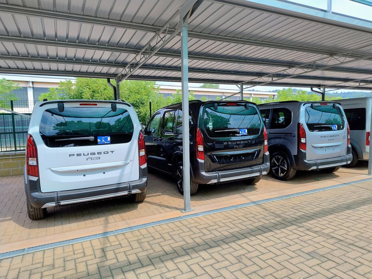 PEUGEOT RIFTER TRASPORTO DISABILI RIBASSATO