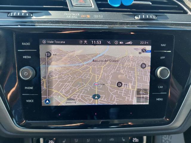 VOLKSWAGEN Touran 1.5 TSI ACT Business BlueMotion Technology