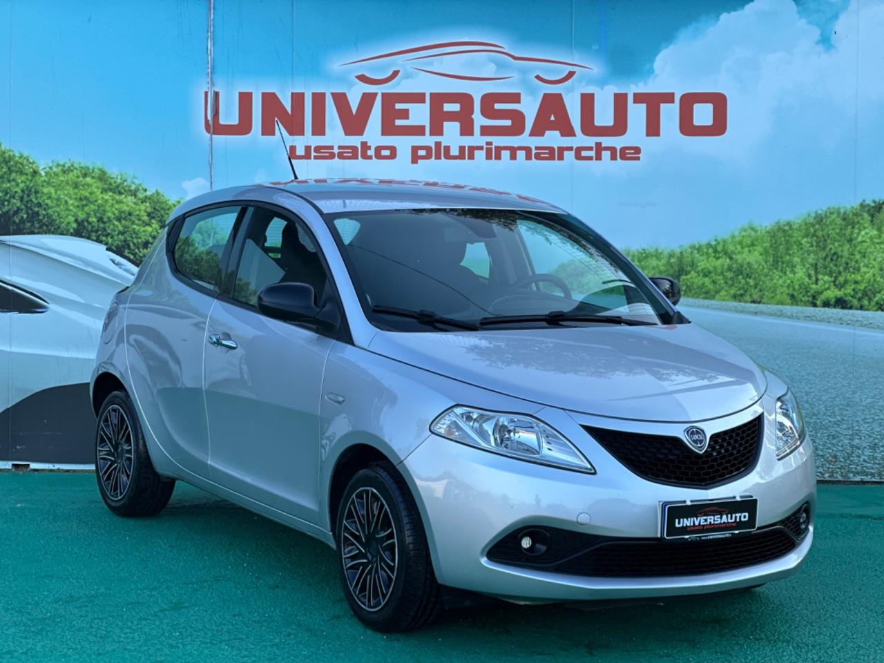 Lancia Ypsilon 1.2 Benzina 69cv Gold 2019