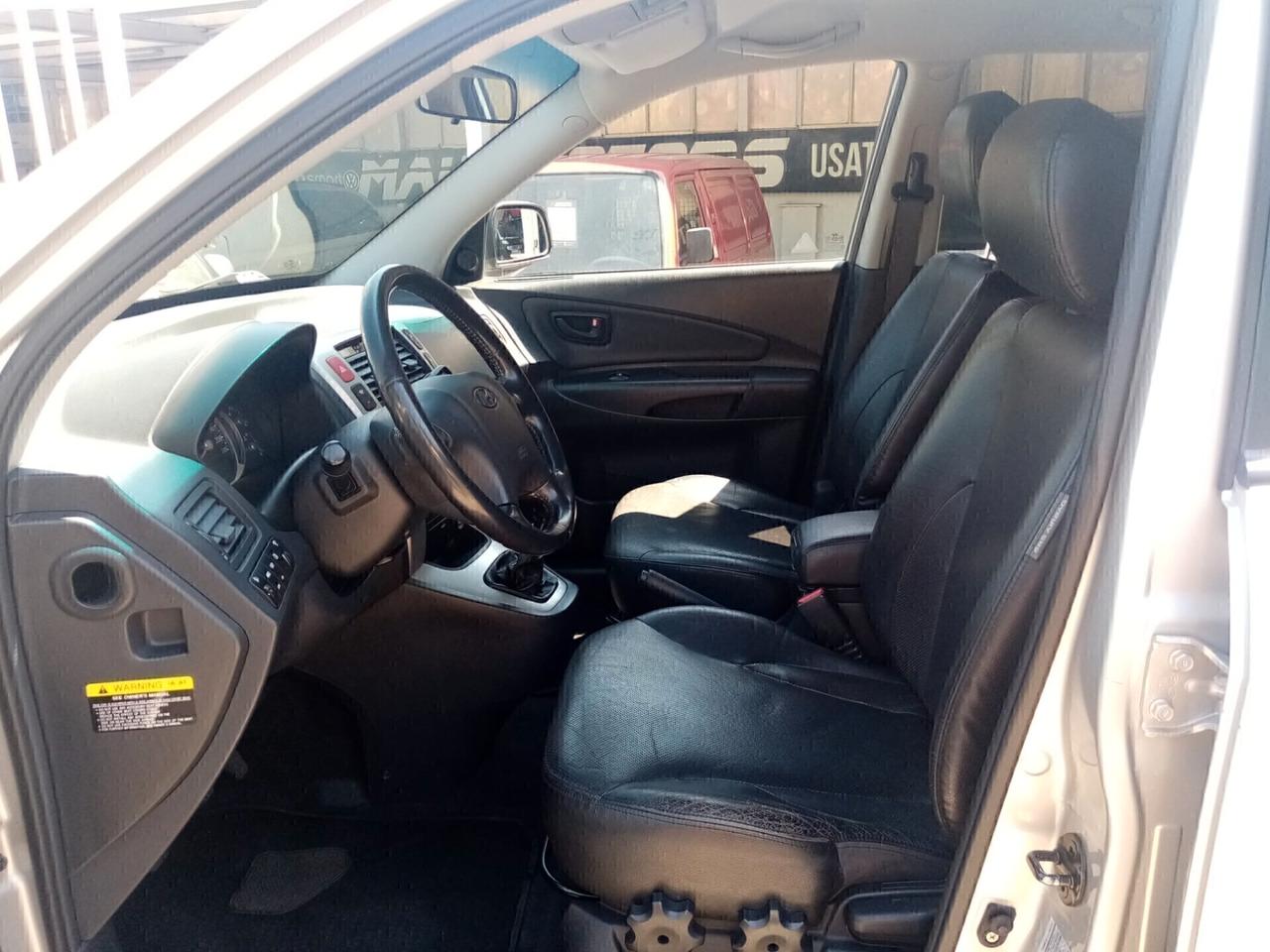 HYUNDAI TUCSON 2.0 CRDI VGT ACTIVE