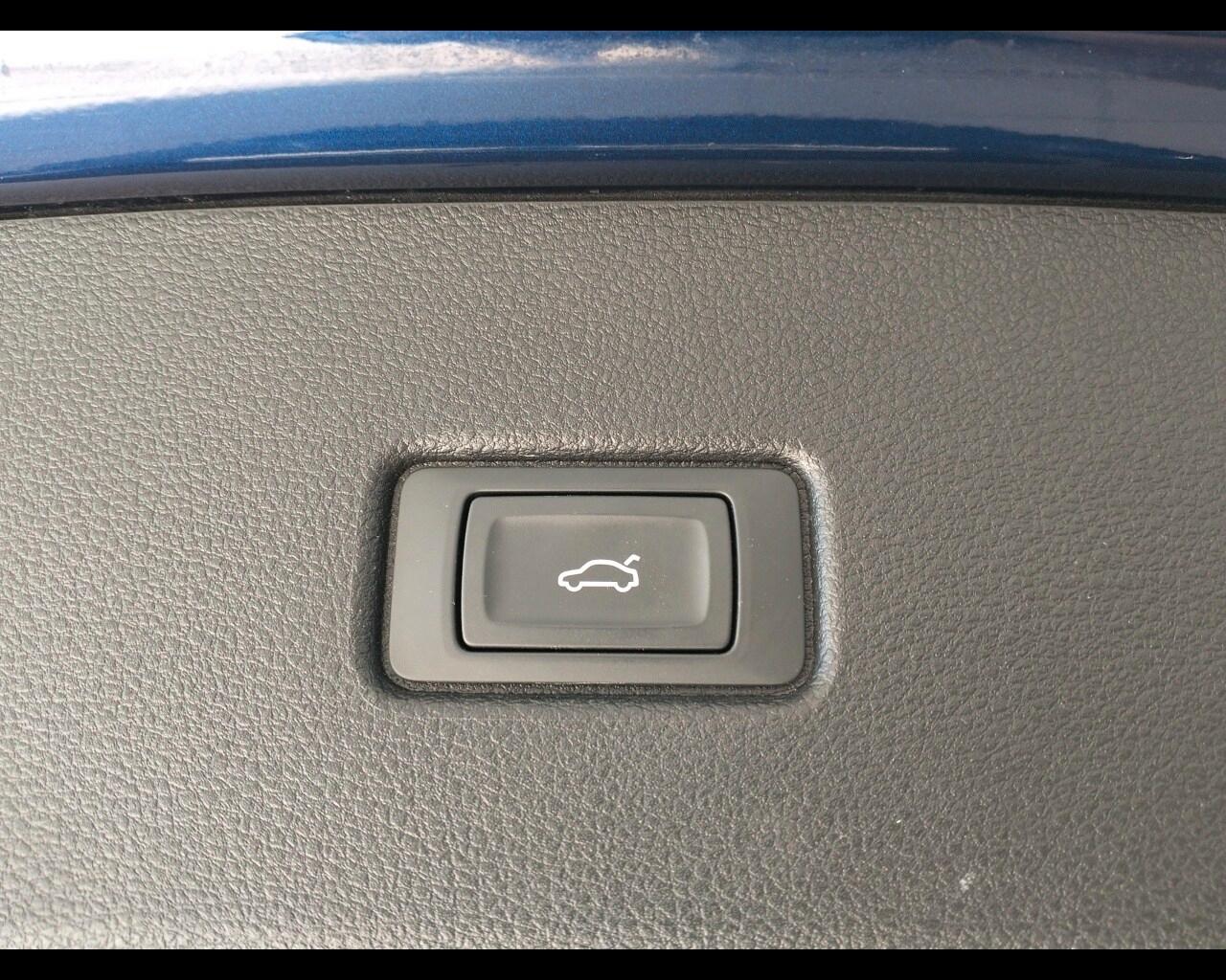 AUDI Q5 2ª serie Q5 SPB 40 TDI quattro S troni...