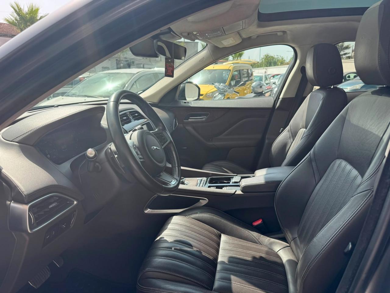 Jaguar F-Pace 2.0 D 240 CV AWD aut. Prestige