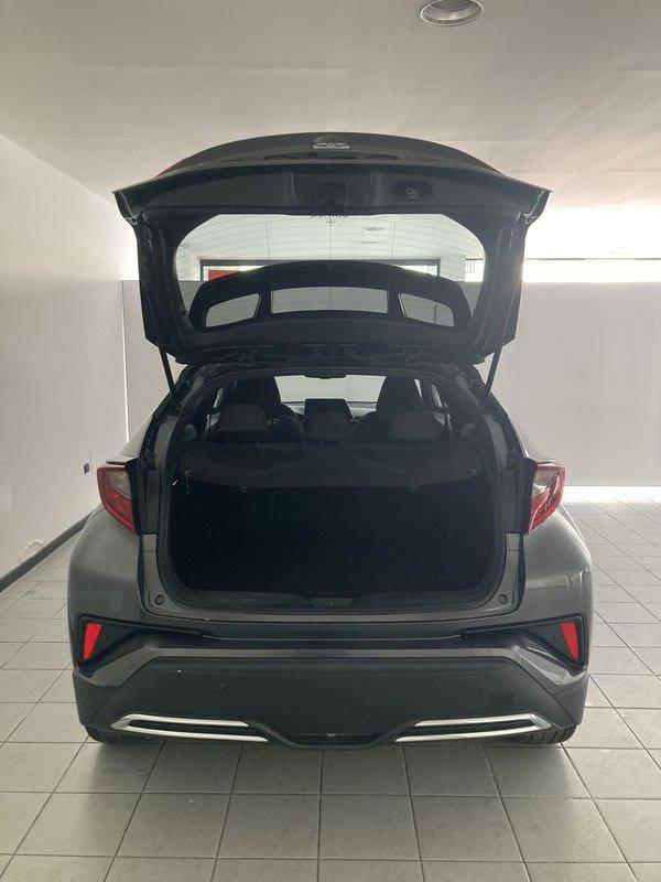 Toyota C-HR 2.0 Hybrid E-CVT Trend
