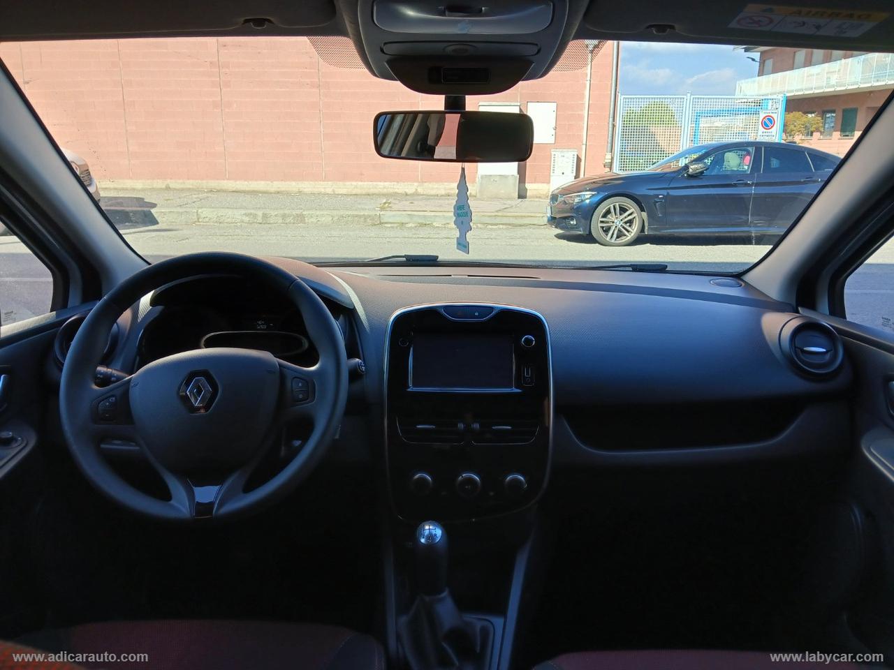 RENAULT Clio Sporter 1.2 75 CV