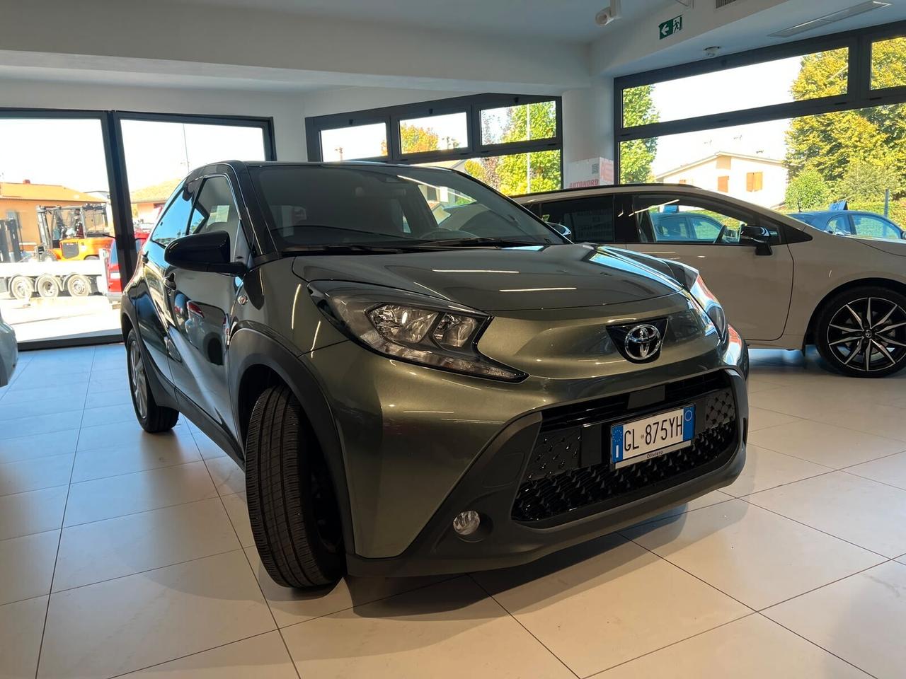Toyota Aygo X 1.0 VVT-i 72 CV 5 porte Trend