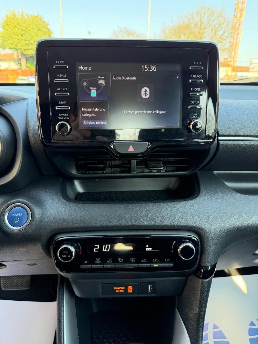 TOYOTA - Yaris - 1.5 Hybrid 5p. E-CVT Trend