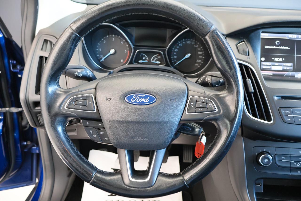 Ford Focus SW 1.5 tdci Titanium X s&s 120cv okneop