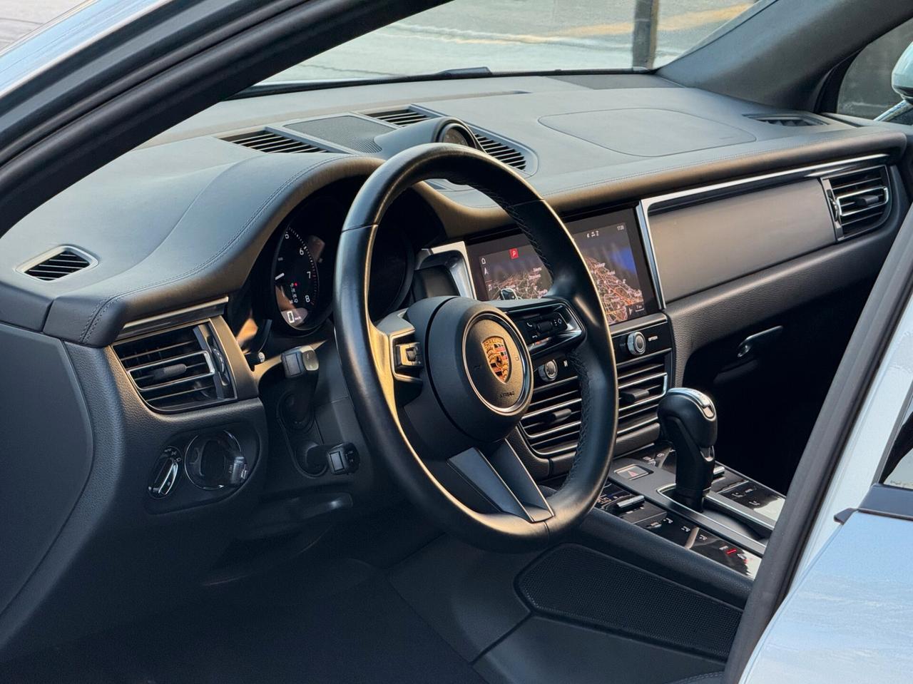 Porsche Macan 2.0 Turbo Benzina 265CV TETTO PASM