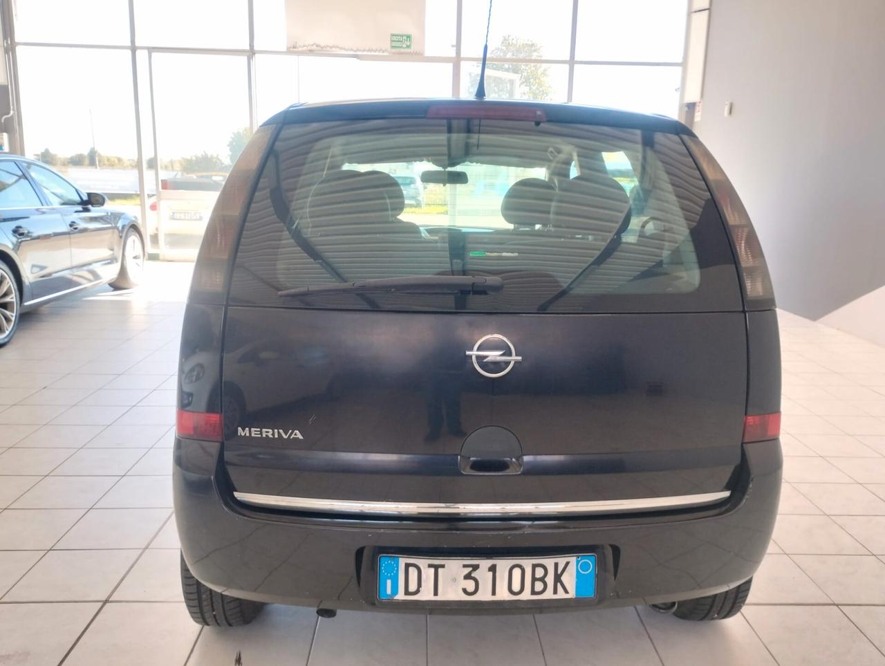 Opel Meriva 1.4 16V Cosmo KM 106.000