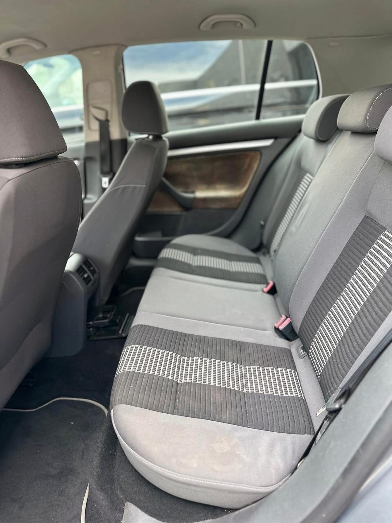 Volkswagen Golf 1.6 5p. United GPL NEOPATENTATI