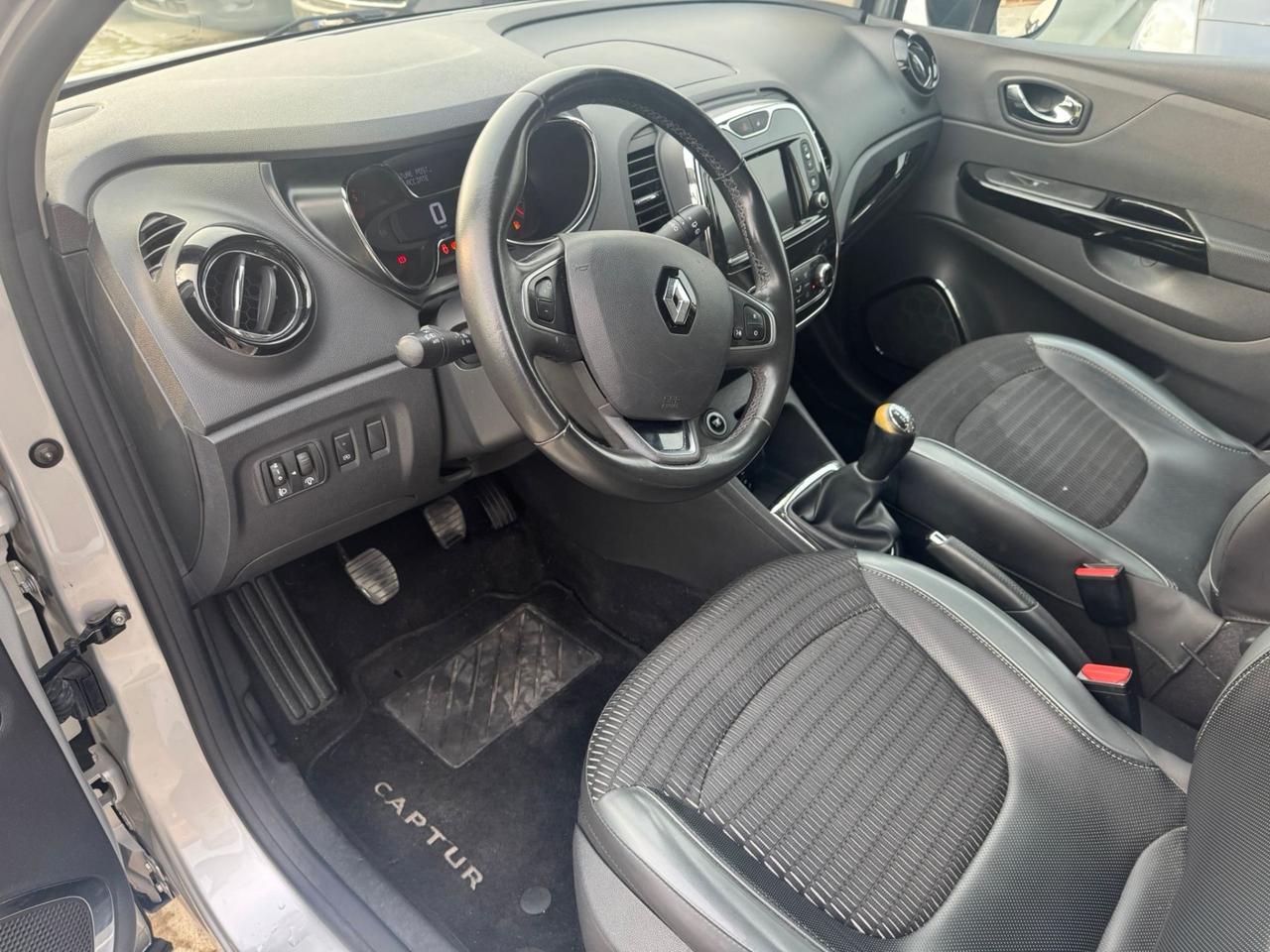 Renault Captur dCi 8V 90 CV Start&Stop Energy Intens neopatentati