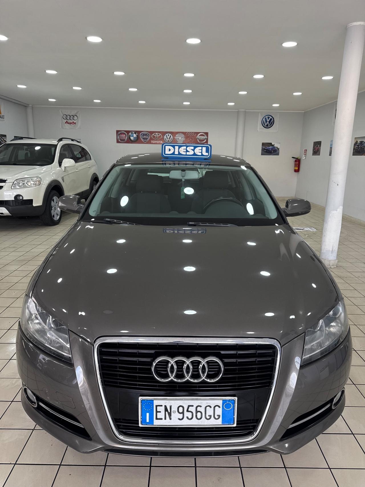 Audi A3 1.6 tdi 2012 full optional