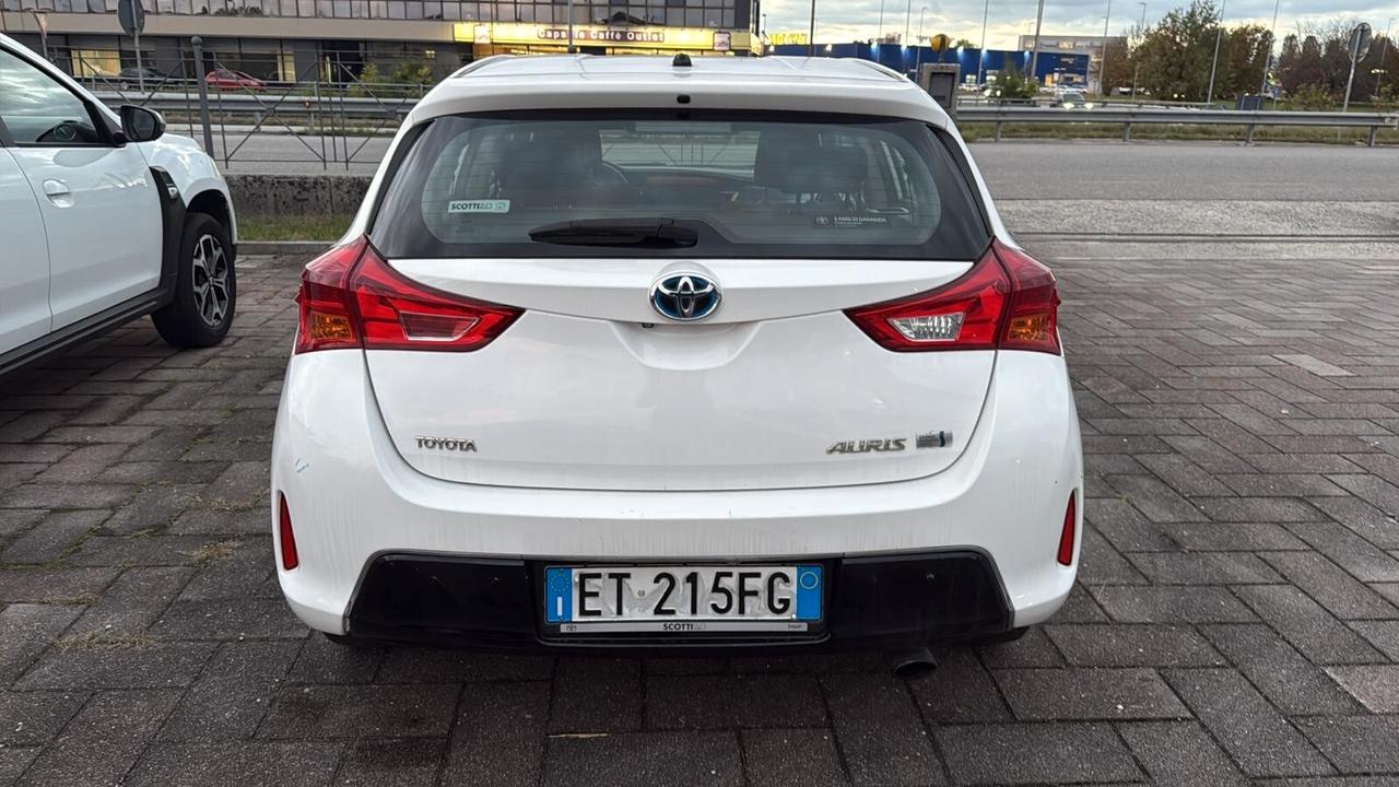 Toyota Auris 1.8 Hybrid 5 porte Lounge