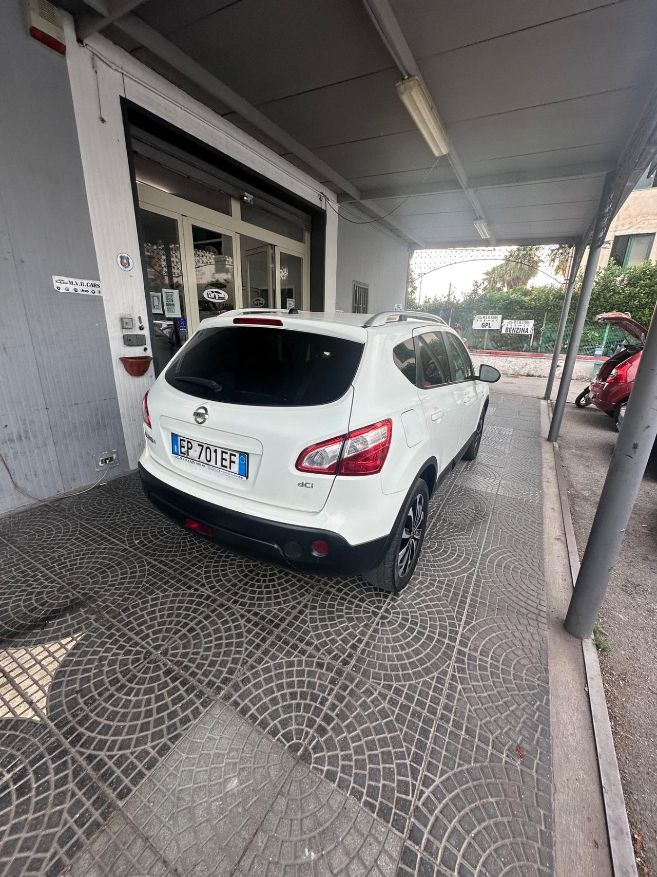 Nissan Qashqai 1.5 dCi DPF Tekna