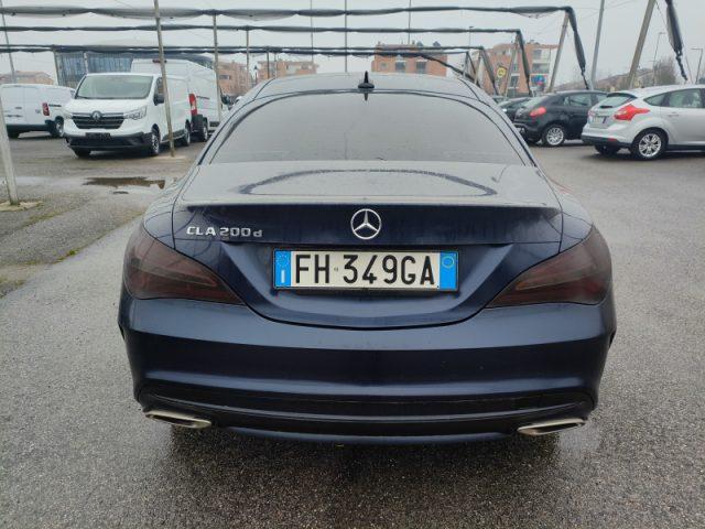 MERCEDES-BENZ CLA 200 d Premium