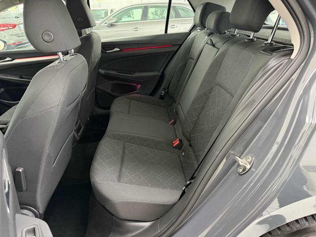 VOLKSWAGEN Golf 2.0 TDI 150 CV DSG SCR Life NAVI