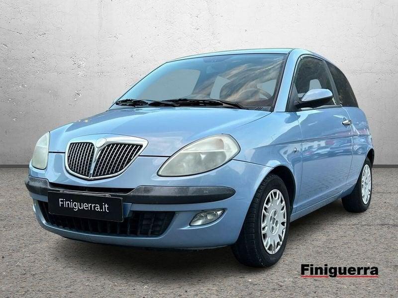 Lancia Ypsilon 1.2 16v Argento