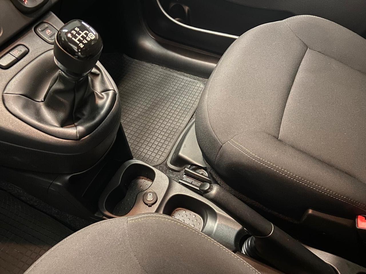 Fiat Panda 1.0 FireFly S&S Hybrid launch edition