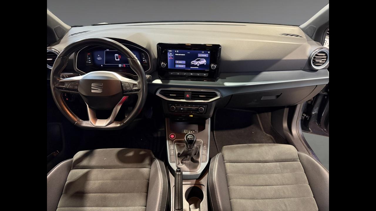 SEAT Arona 2022 - Arona 1.0 ecotsi Xperience 110cv