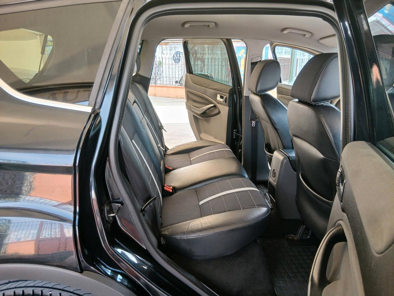 Ford Kuga 2.0 TDCi 136 CV 4WD full 10