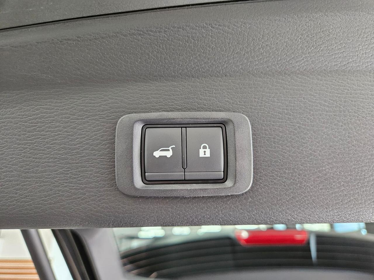 Mitsubishi Outlander DISPONIBILE IN VARIE COLORAZIONI E ALLESTIMENTI - CONCESSIONARIO UFFICIALE