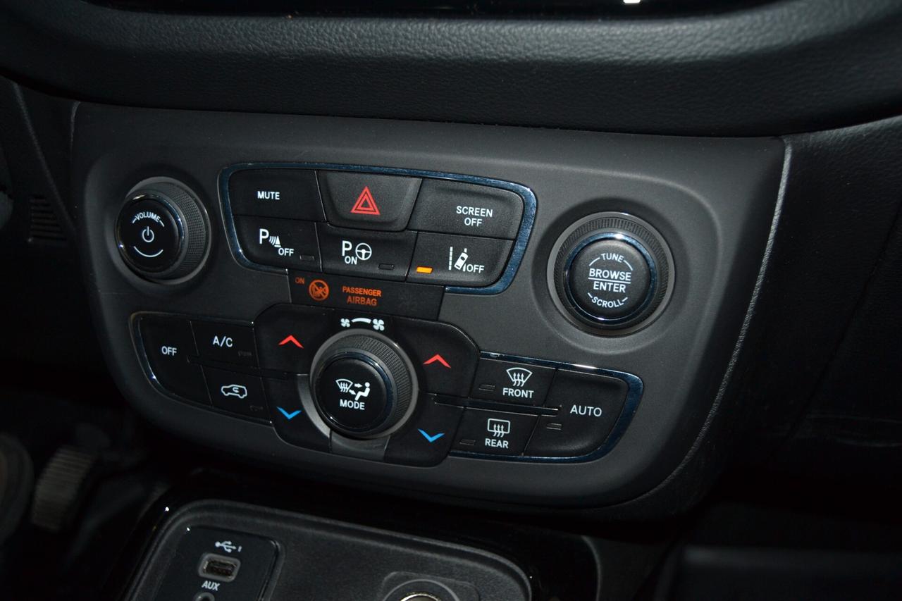 Jeep Compass 1.6 MJT Limited Navi/Pelle/LED/KMDOC