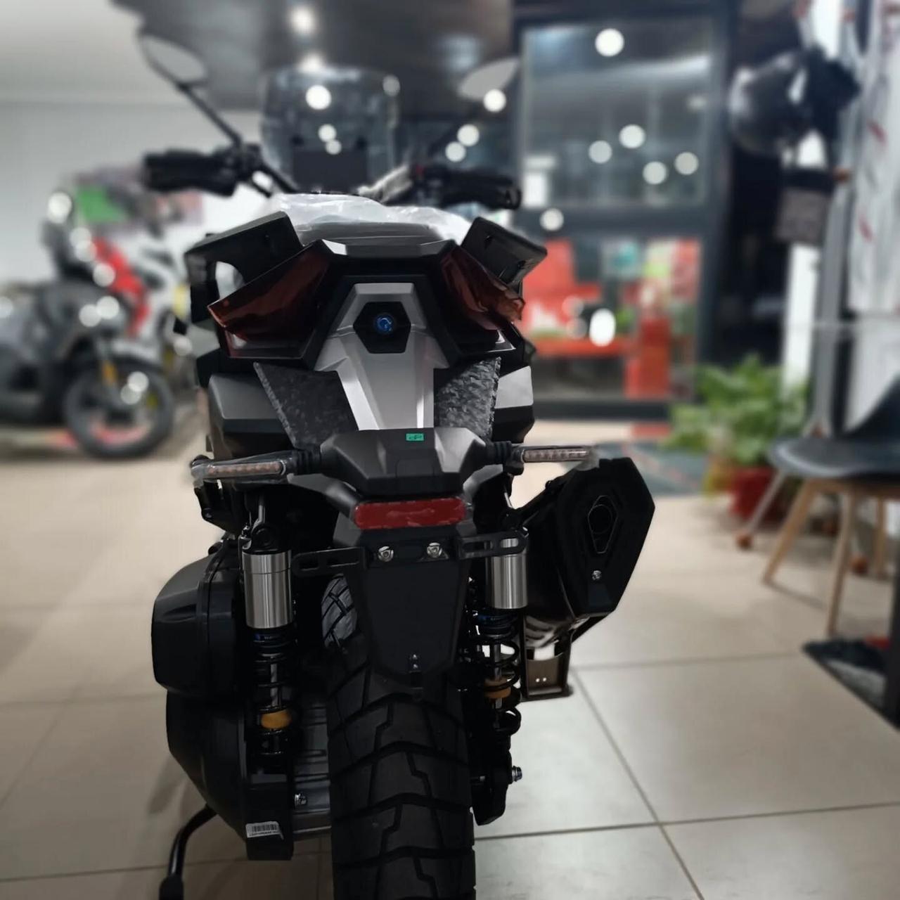 Zontes ZT 368 G ADV NUOVI DA IMMATRICOLARE