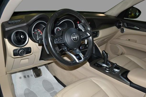 ALFA ROMEO Stelvio 2020 - Stelvio 2.2 t Ti Q4 190cv auto