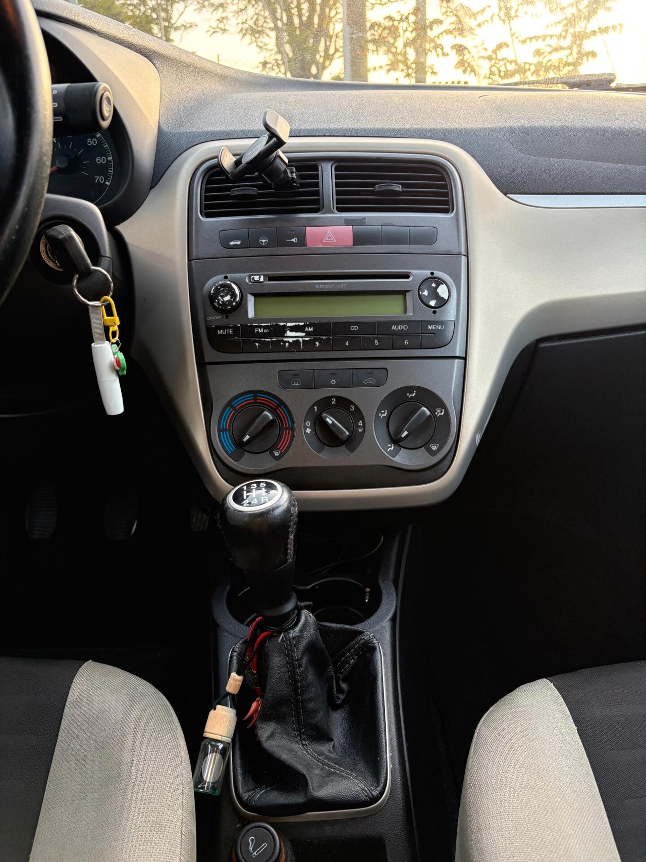Fiat Grande Punto 1.3 MJT 75 CV 5 porte Dynamic