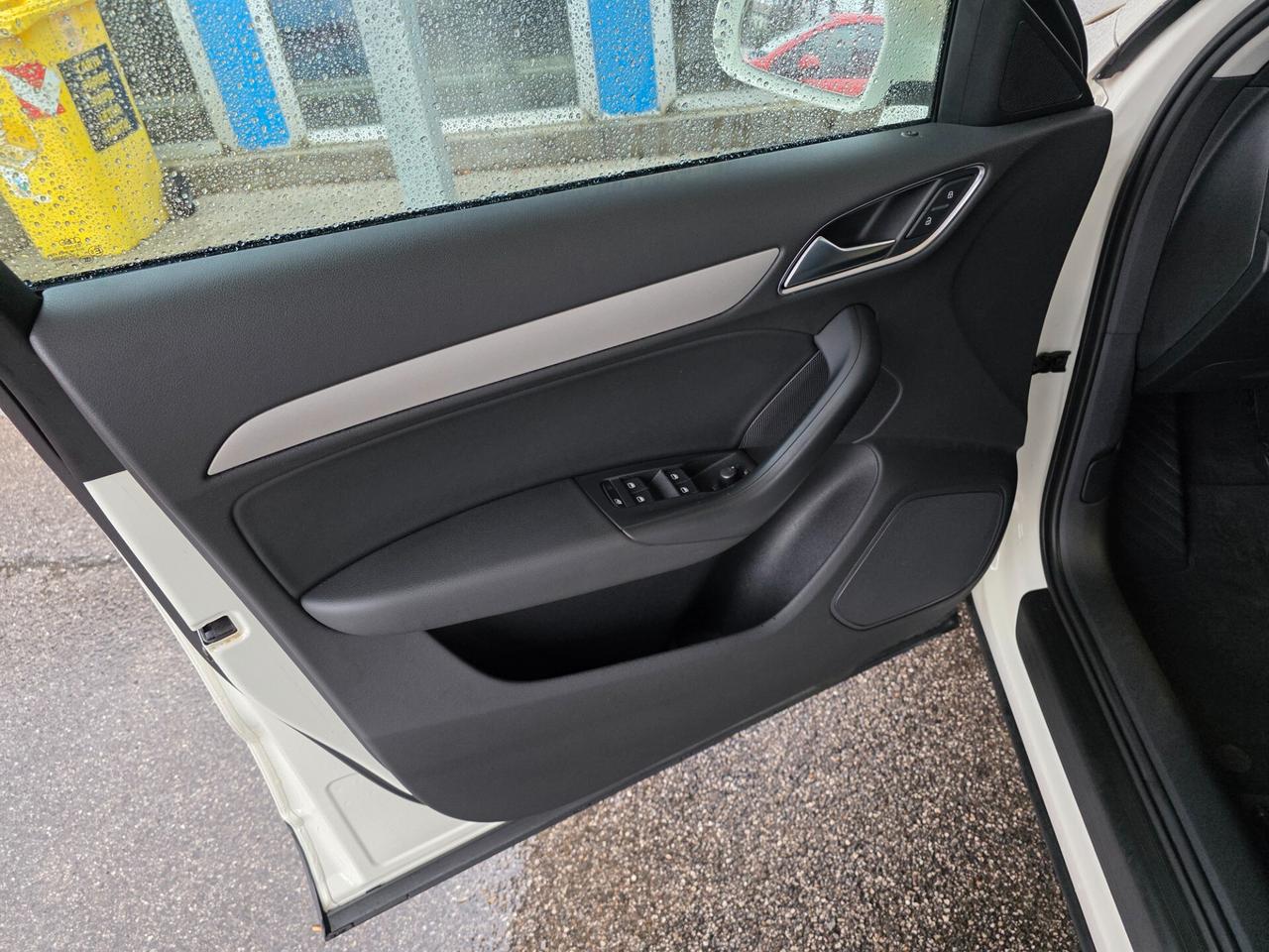 Audi Q3 2.0 TDI 4x4 perfetta e garantito 12 mesi