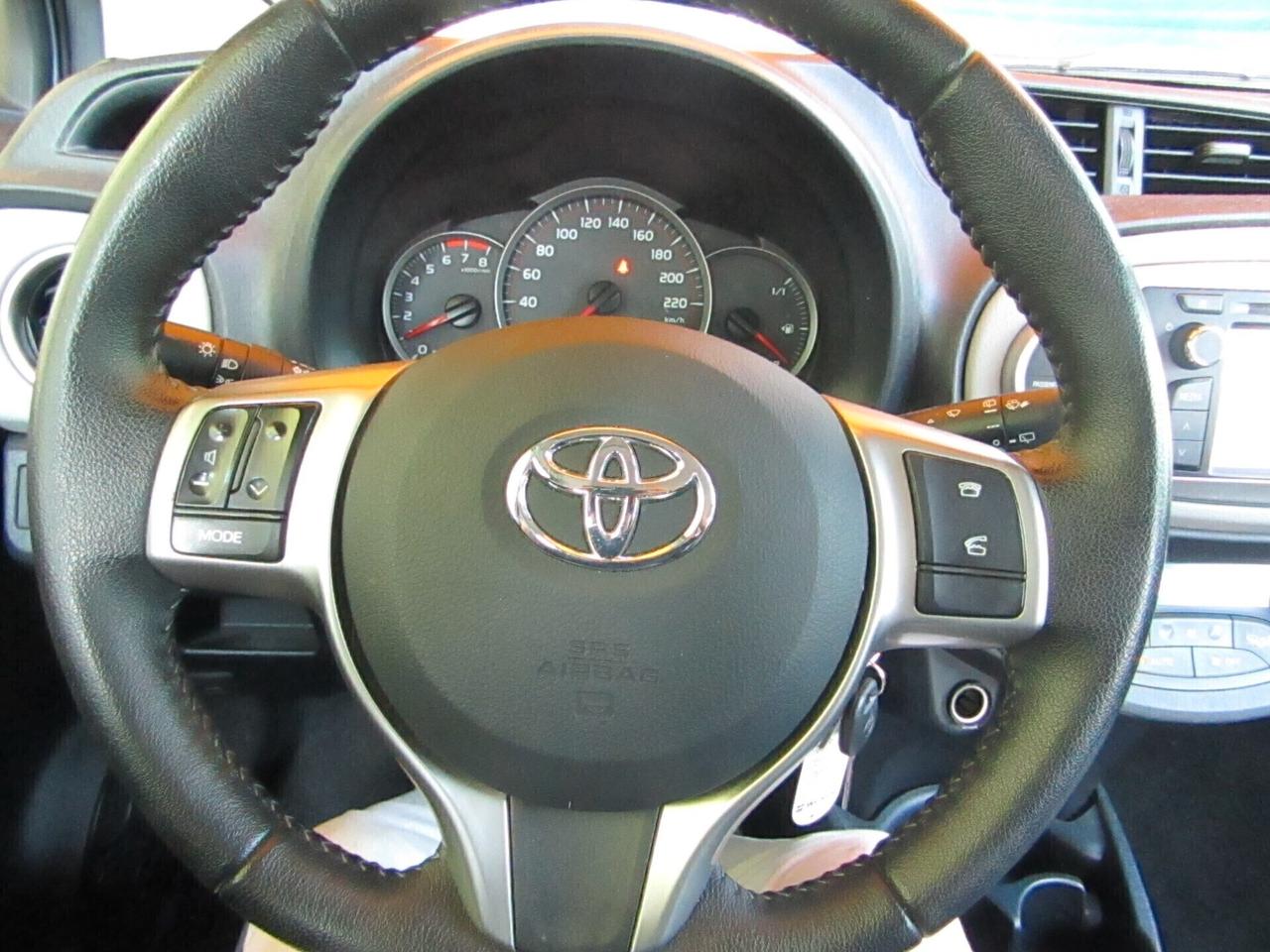 Toyota Yaris 1.3 5 p. Tagliandi ufficiali