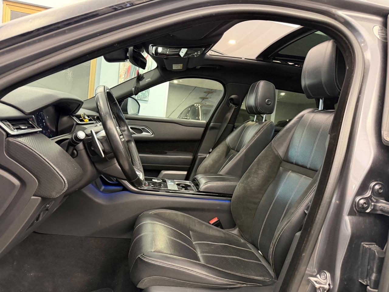 Land Range Rover Velar 2.0D I4 240 CV R-Dynamic HSE tetto