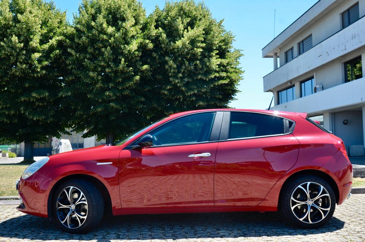 ALFA ROMEO GIULIETTA 2.0 JTDM BUSINESS 150cv, UFF ITALIANA, EURO 6B, NAVI, BLUETOOTH, PERMUTE