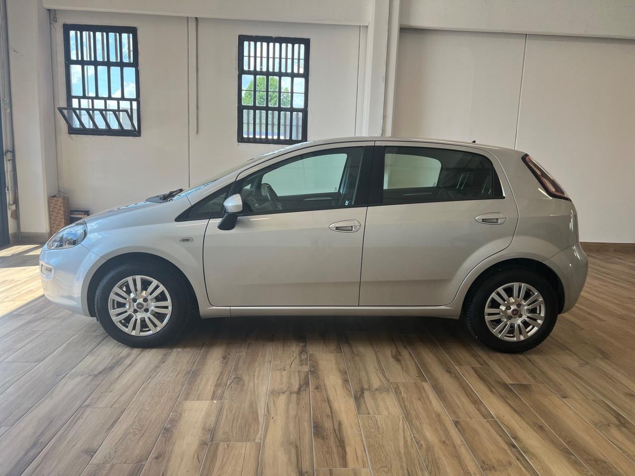 Fiat Punto 1.3 MJT II 75 CV 5 porte Lounge