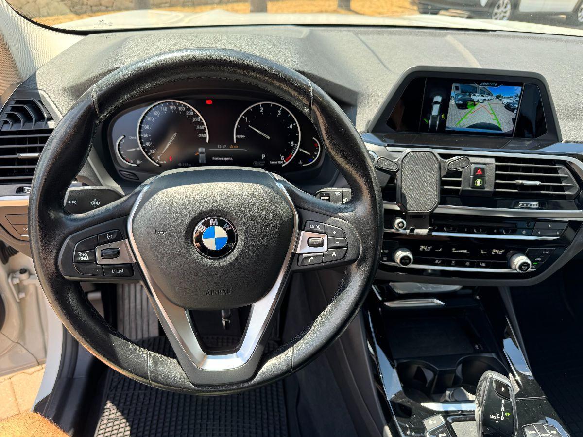 BMW X3 sDrive18d Luxury Tetto Pelle Cerchi 19