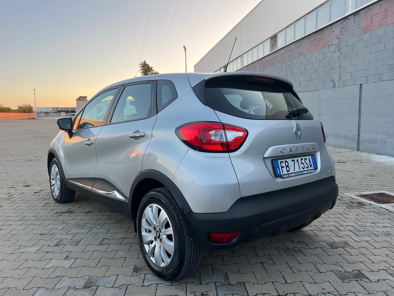 Renault Captur 1.5 dCi 90 CV Energy Iconic - 2015