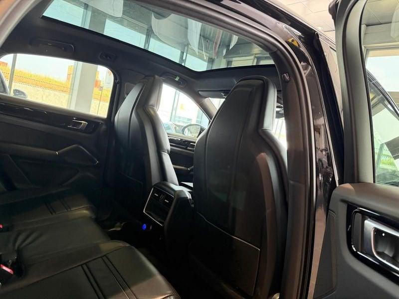 Porsche Cayenne Coupè Coupe' E-Hybrid 3.0 V6 Platinum Edition - IVA Esposta