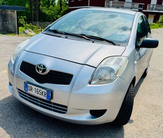 Toyota Yaris 1.0 5 porte Now Ok Neopatentati