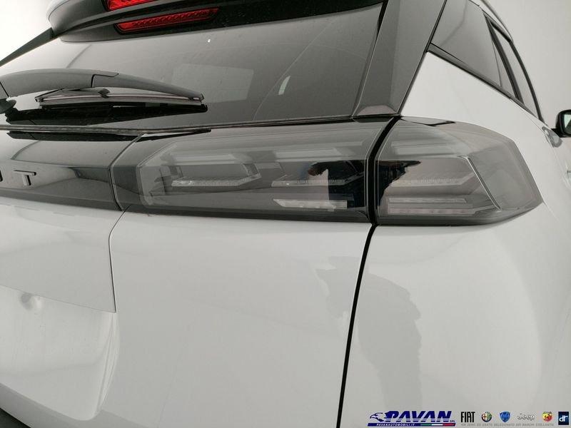 Peugeot 2008 1.2 PureTech 100 S&S Allure