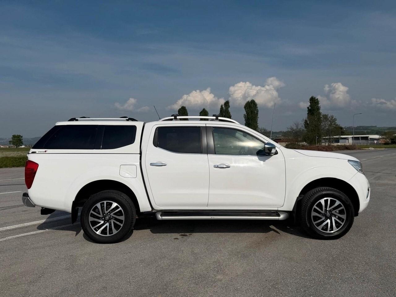 Nissan Navara 2.3 dCi 4WD Double Cab N-Connecta