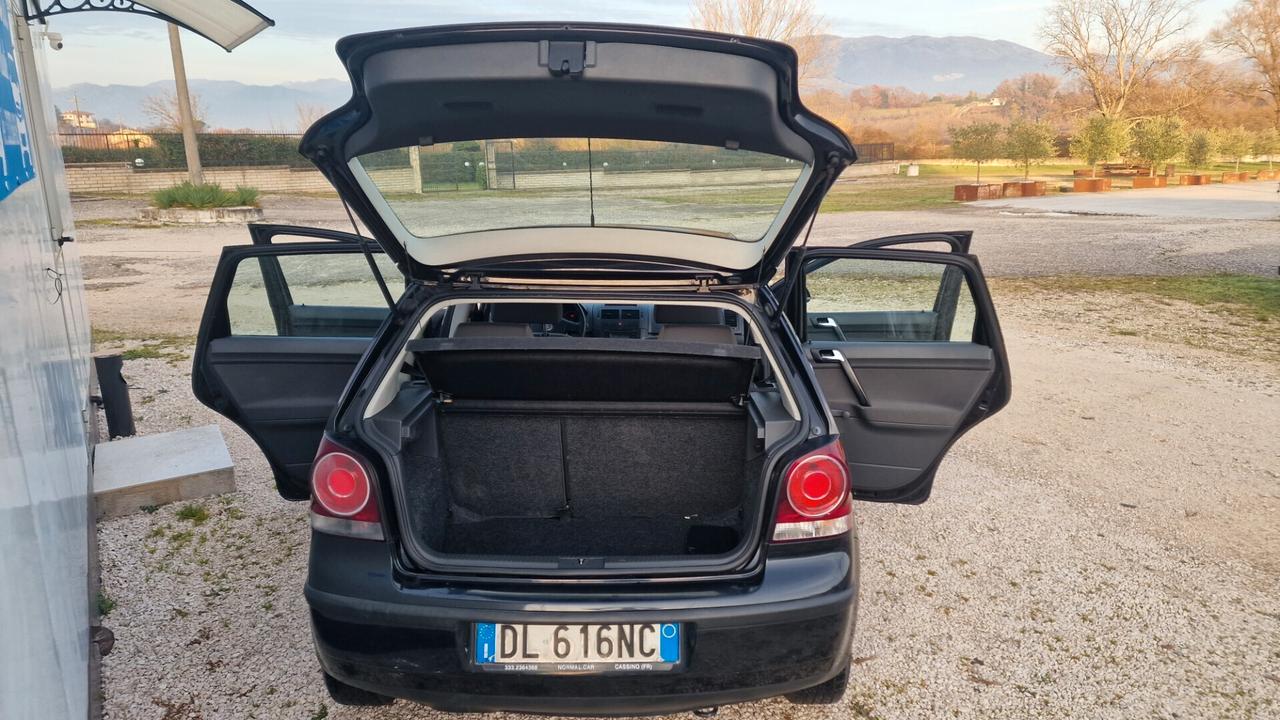 Volkswagen Polo 1.2 5p. Comfortline