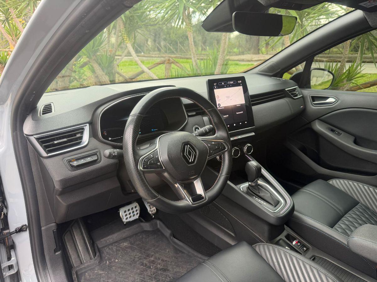 RENAULT - Clio - Full Hybrid E-Tech 145 CV E. Alpine