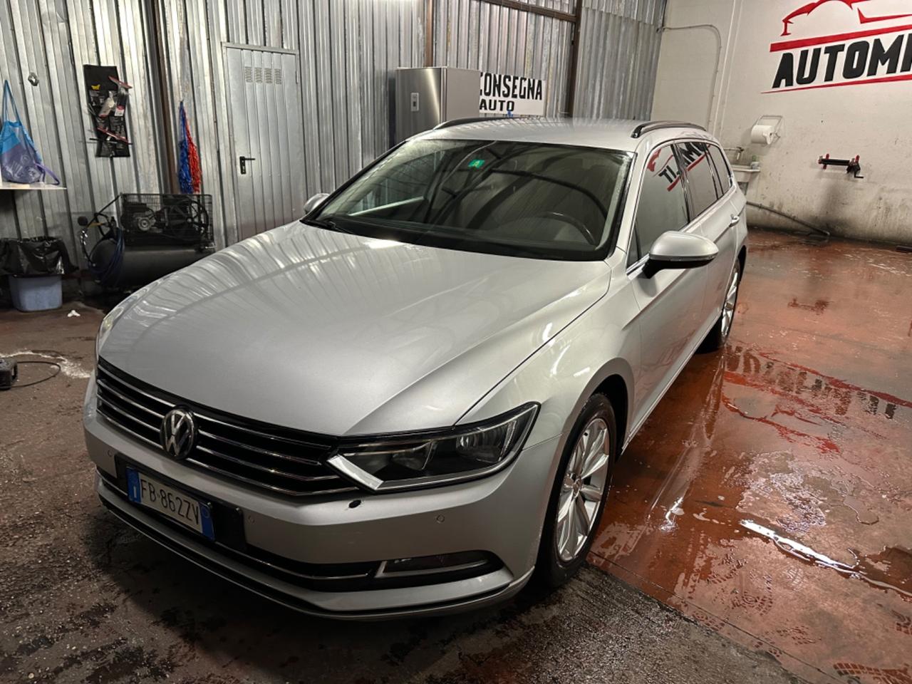 Volkswagen Passat Variant 2.0 TDI.....Motore nuov..