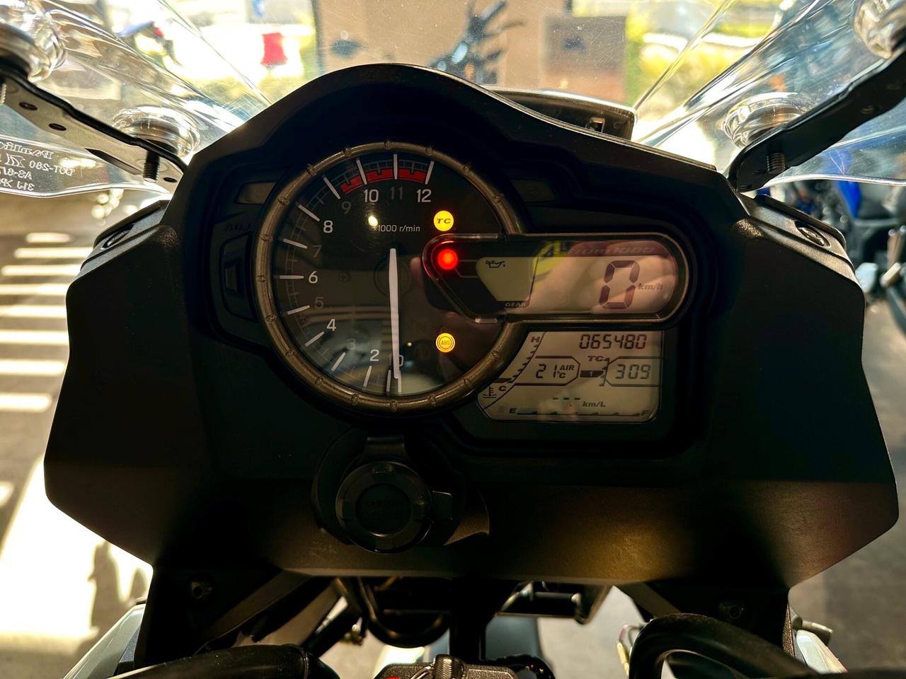 Suzuki V Strom DL 1000 - 2016