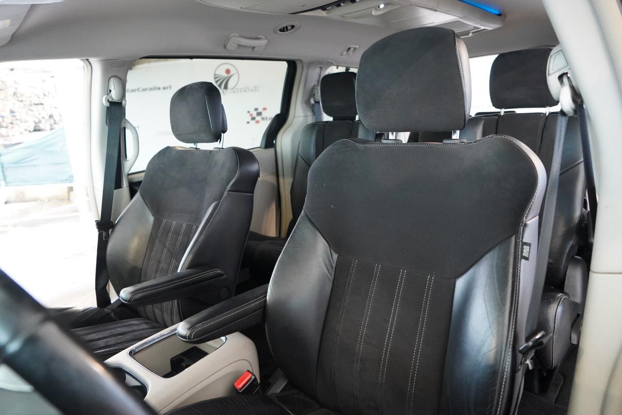 Lancia Voyager 2.8 Turbodiesel Platinum 177 CV