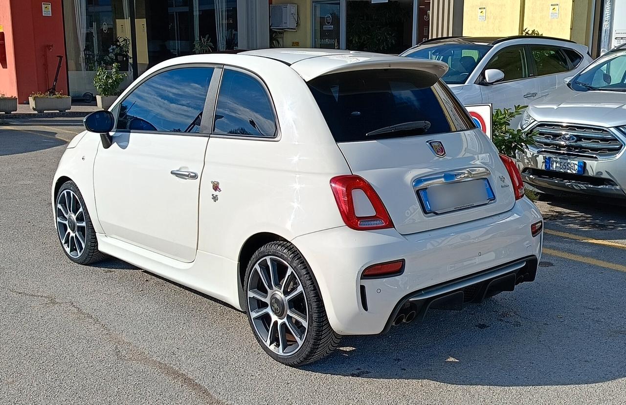 Abarth 595 1.4 Turbo T-Jet 165 CV Turismo