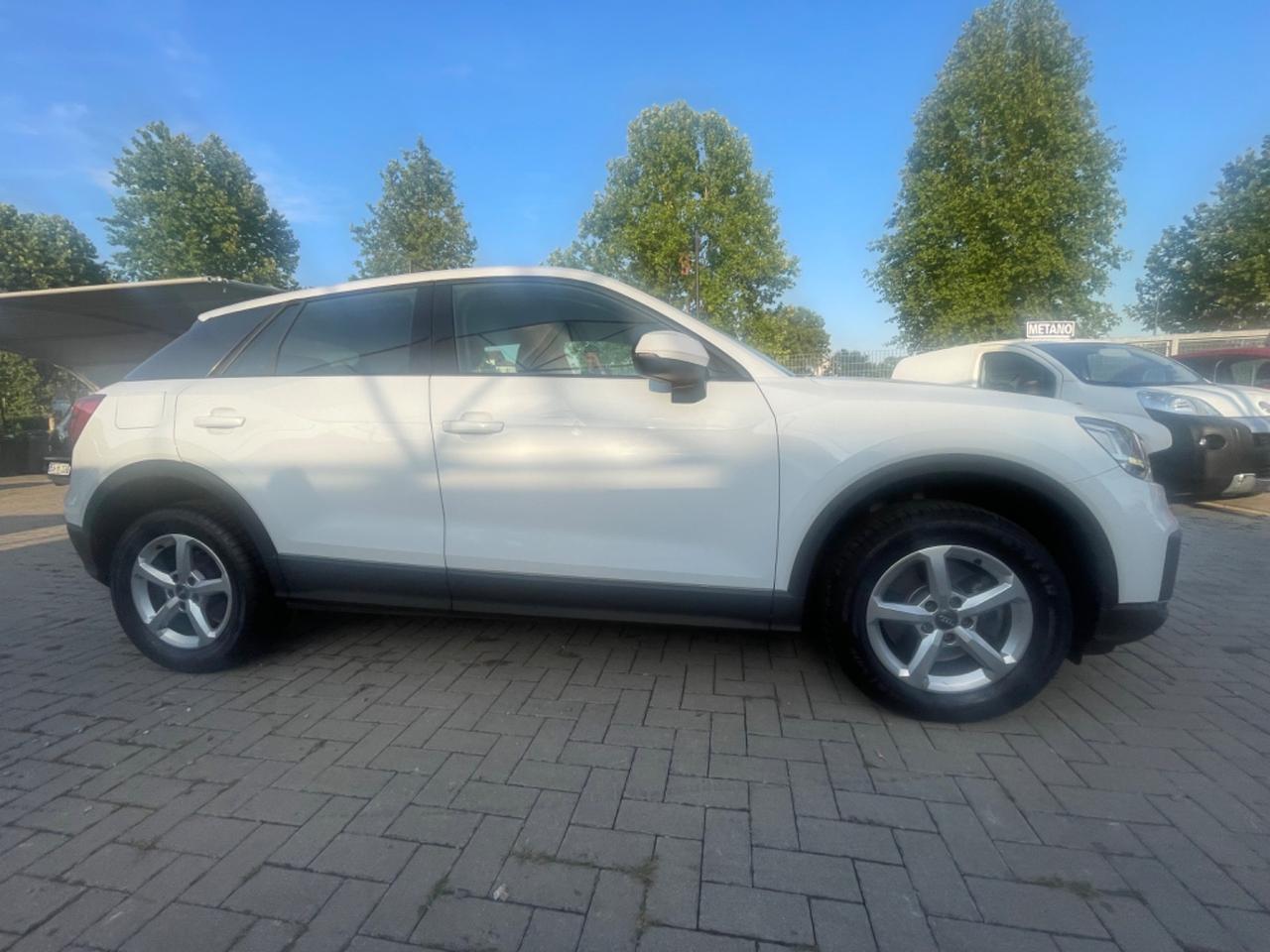 Audi Q2 30 TDI S tronic Business